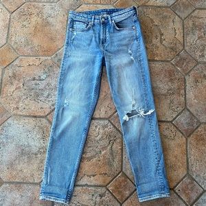 &Denim Medium Wash Girlfriend Denim